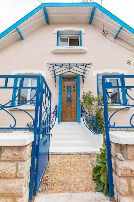 Vila Le Montrachet Dijon Exteriér fotografie